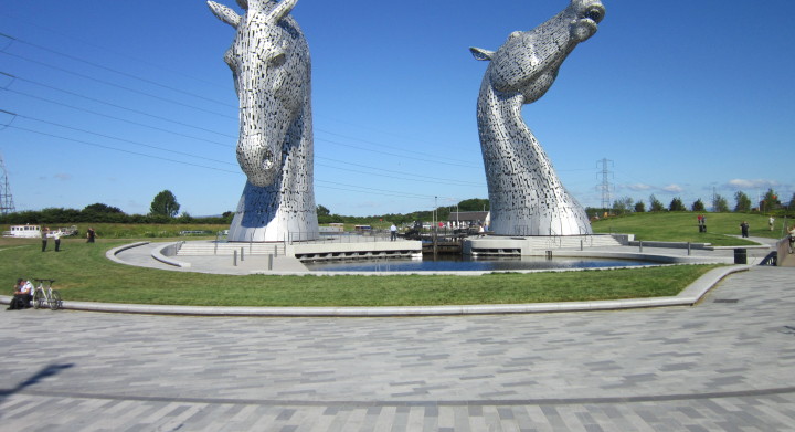 The-Kelpies-with-hardscaping_copyright-Andy-Scott-_-andy@scottsculptures.co_.uk