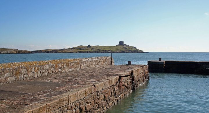 SMET NHL 5 used on Coliemore harbour, dalkey, co dublin_Nolan Engineering