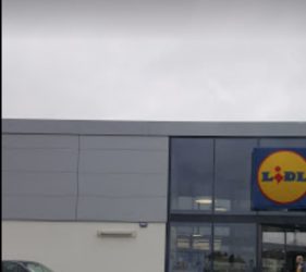 Lidl Peterborough, Adston main contractor, render system supplied by SMET